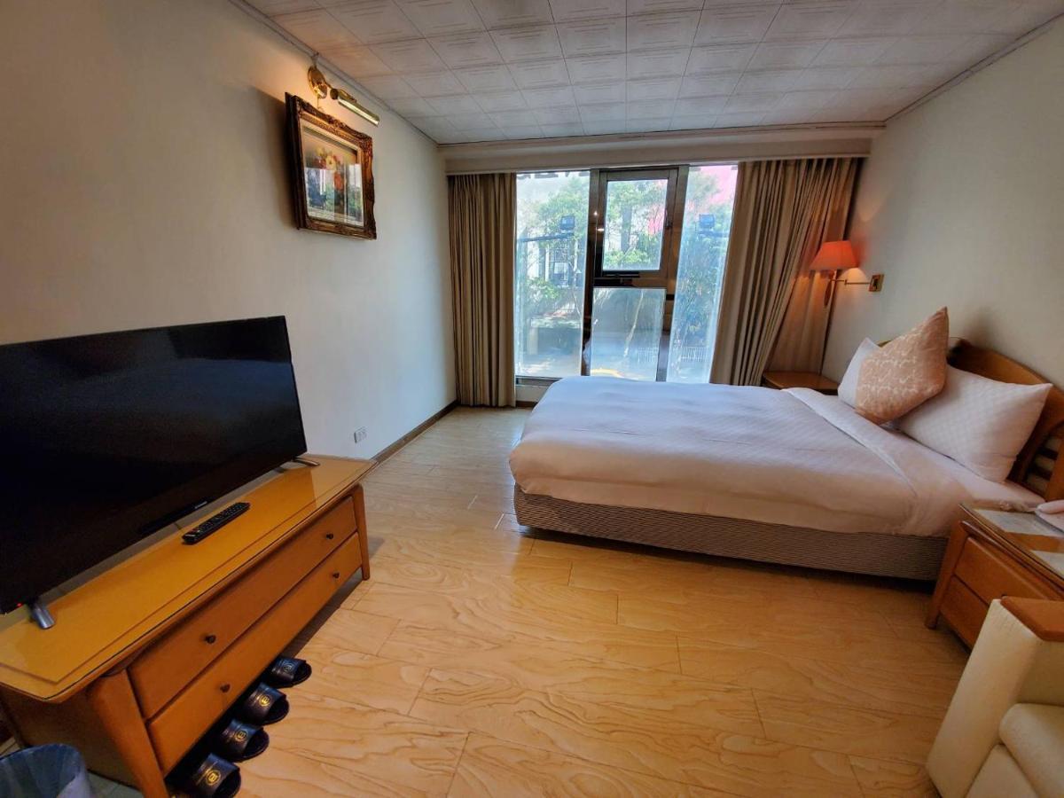 Berkeley Business Hotel Zhongzheng ซินจู๋ ภายนอก รูปภาพ