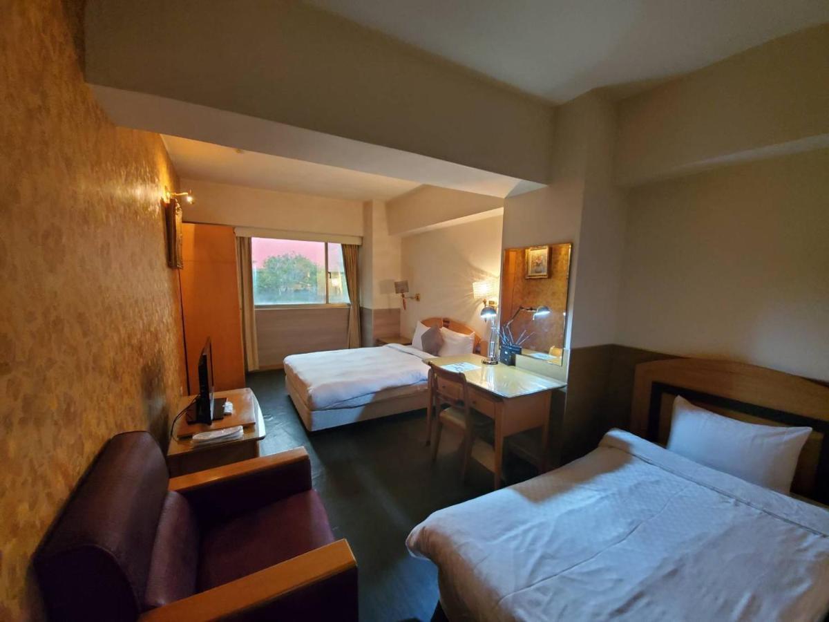 Berkeley Business Hotel Zhongzheng ซินจู๋ ภายนอก รูปภาพ