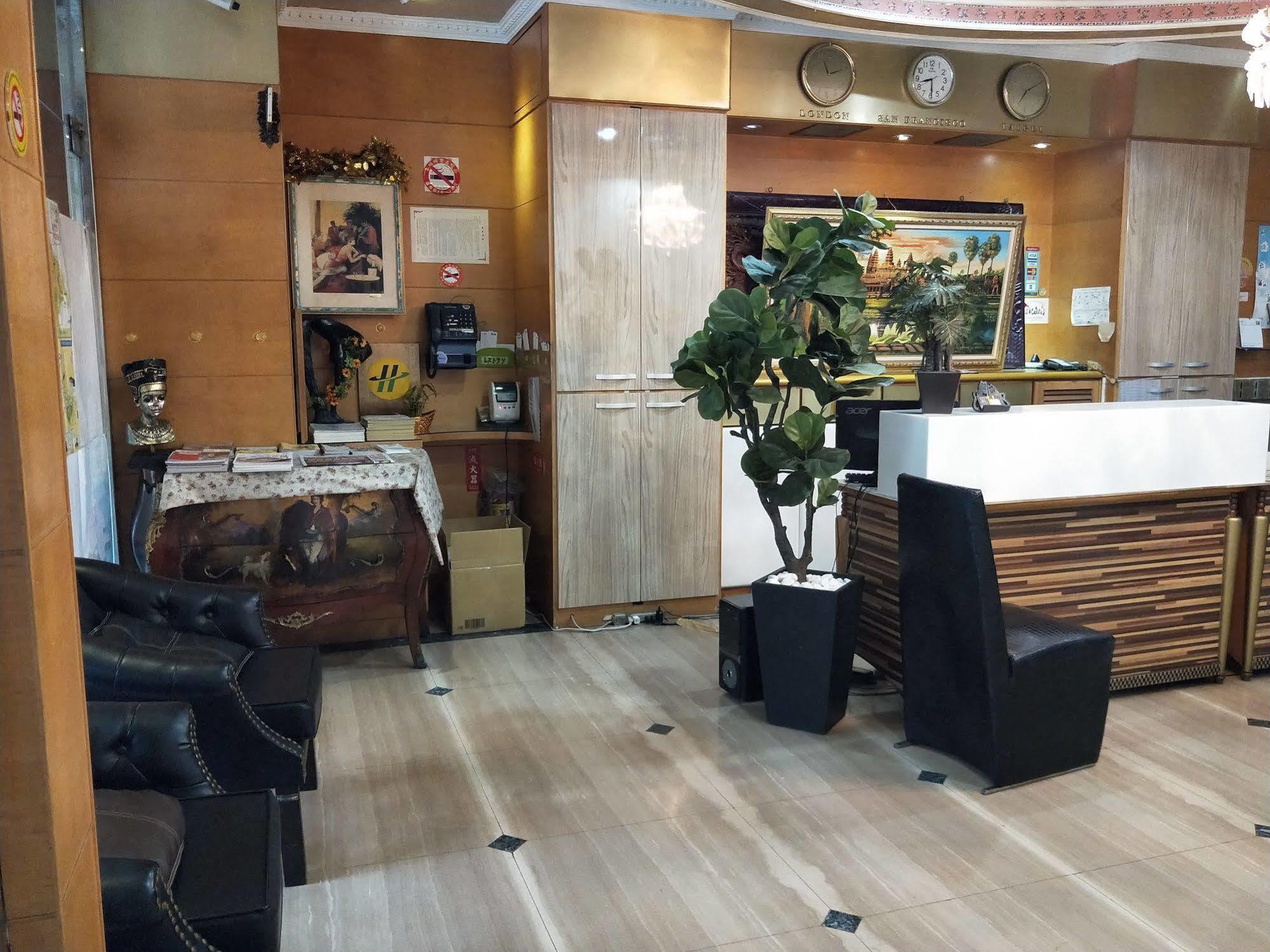 Berkeley Business Hotel Zhongzheng ซินจู๋ ภายนอก รูปภาพ