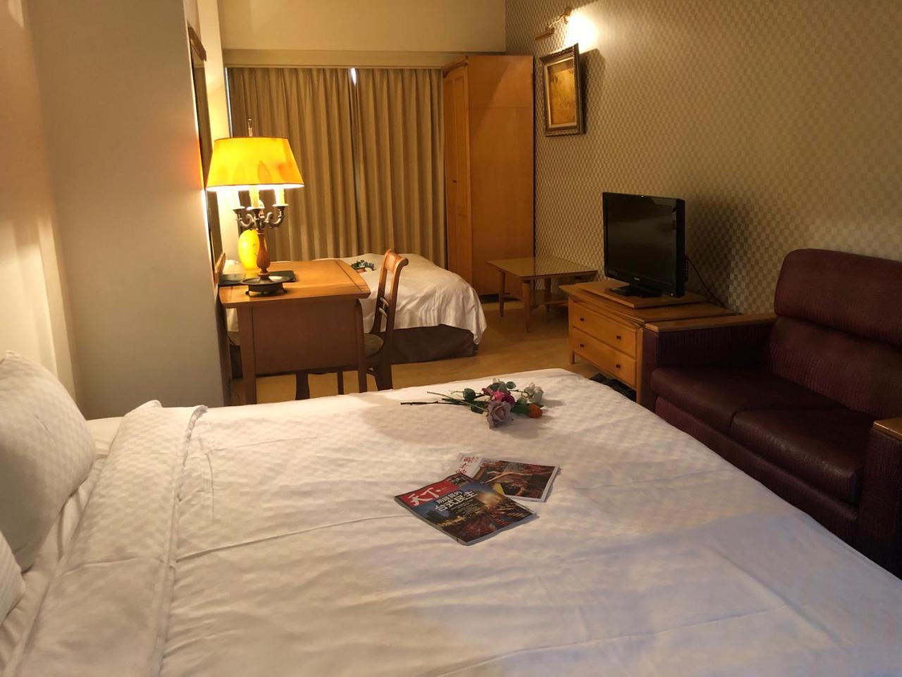 Berkeley Business Hotel Zhongzheng ซินจู๋ ภายนอก รูปภาพ